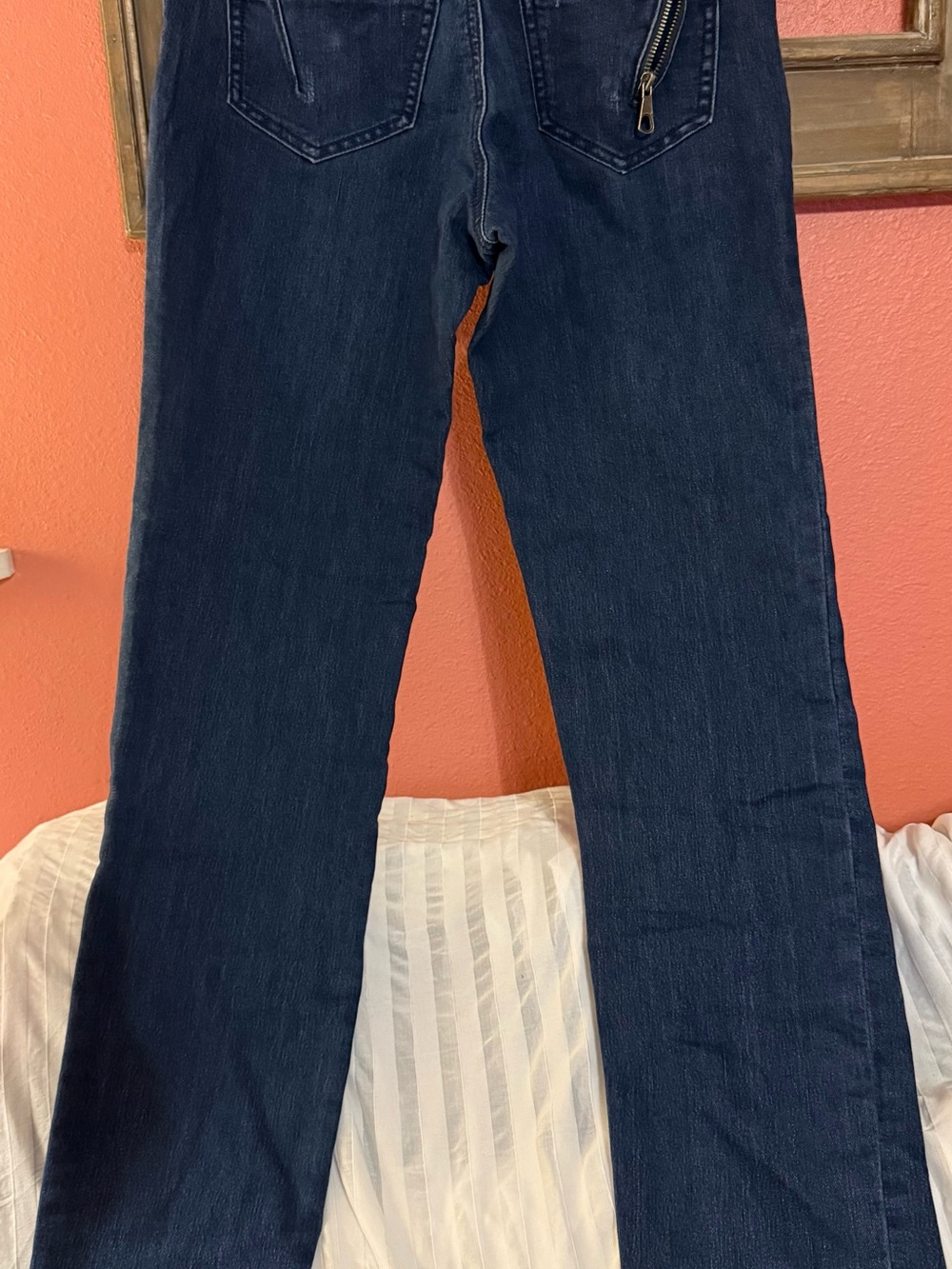 Salt Works NYC Dark Blue Skinny Jeans. SIZE 4